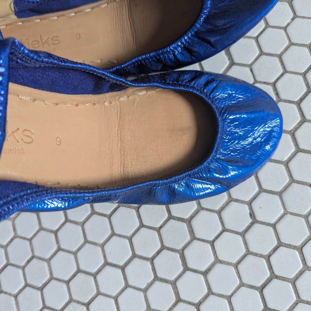 tieks sapphire patent ballet flats size 9 - Picture 2 of 4